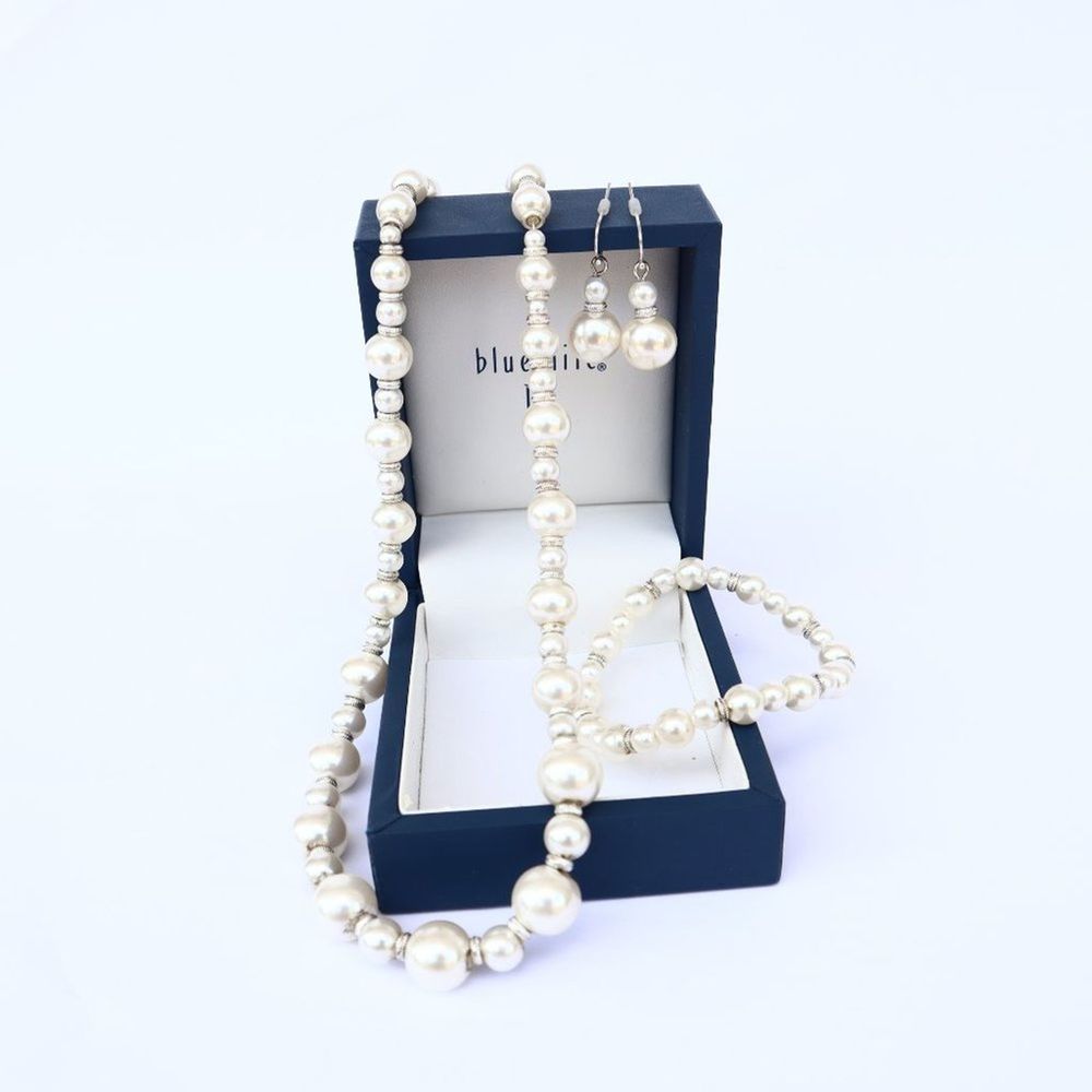 Vintage Mother of Pearls Set